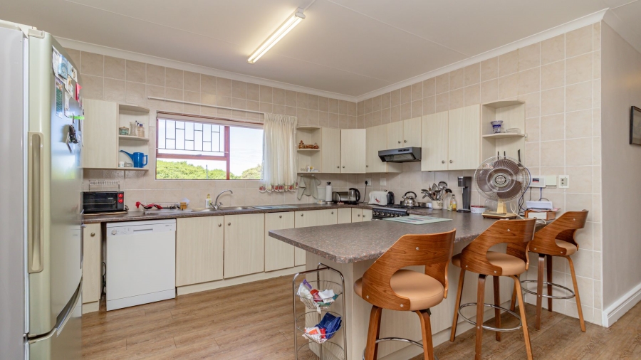 3 Bedroom Property for Sale in Chanteclair Western Cape